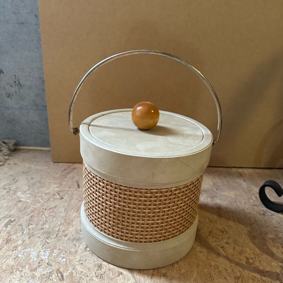 Kitchen Cream Wicker Ice Bucket Poshmark